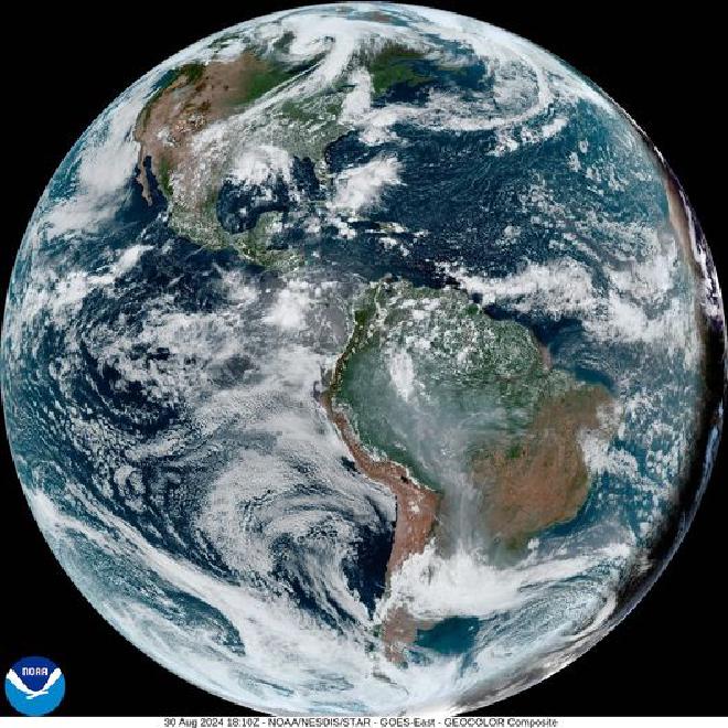 El planeta Tierra observado ayer por el satélite GOESEast. Crédito de la imagen: NOAA