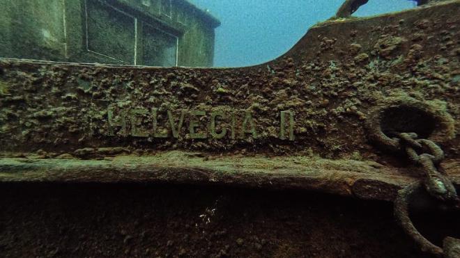 Helvecia II, nombre completo del buque hundido en el lago Nahuel Huapi. Crédito de la imagen: Lucas Bonfanti