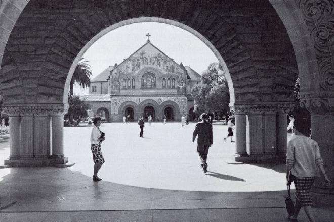 Las imágenes de prueba del proyecto de Ansel Adams en Stanford incluyen fotos tomadas por él mismo y por los tres fotógrafos que contrató para el proyecto. | Colección de Fotografías Históricas de Stanford. Cortesía del Departamento de Colecciones Especiales y Archivos Universitarios, Bibliotecas de la Universidad de Stanford