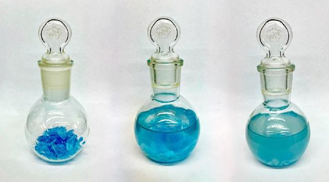The catalyst converting a plastic drum into very small molecules that can be reused to make other plastics. Image credit: Elangeni Gilbert