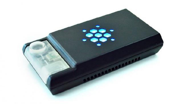The device contains a graphene sensor chip and was developed within the framework of the ViroSensar Network, formed to seek strategies for addressing neglected infectious diseases.