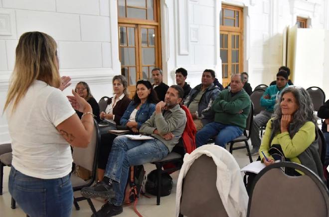 Jimena Asquini on General Acha, in a training about Maintenance of Parks and Gardens. Image credit AP