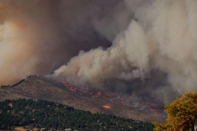 El efecto del cambio climático sobre los incendios aumenta con el tiempo, a medida que el clima continúa calentándose. Crédito de la imagen: Malachi Brooks/Unsplash