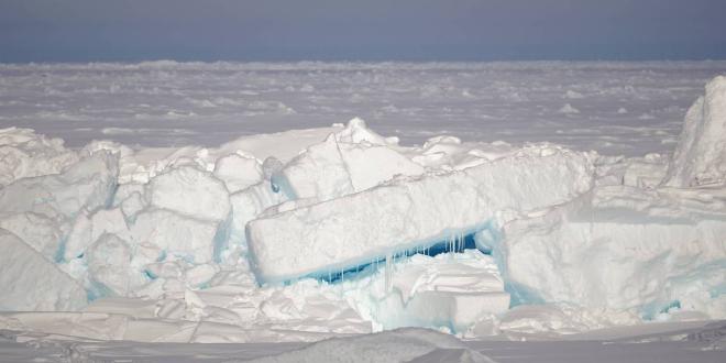 Close-up of a newly formed pressure ridge in the Arctic Ocean. (Credit: Alfred-Wegener-Institut)